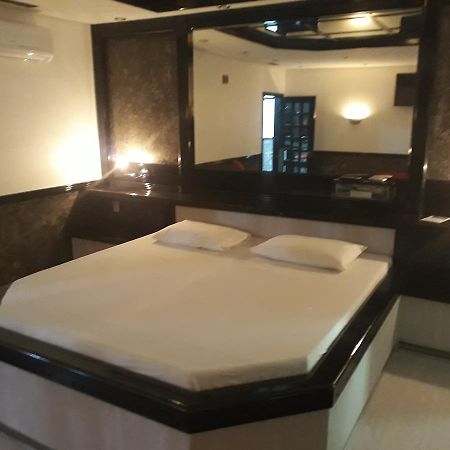 Motel Casa Branca Blumenau Eksteriør billede