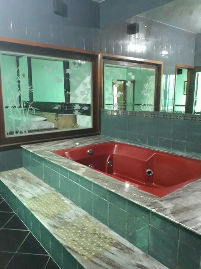 Motel Casa Branca Blumenau Eksteriør billede